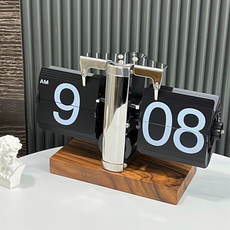 Relógio de madeira personalizado para mesa