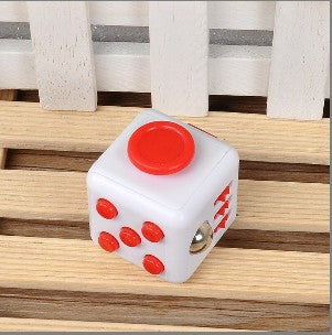 Brinquedo infantil cubo de Rubik quebra-cabeça