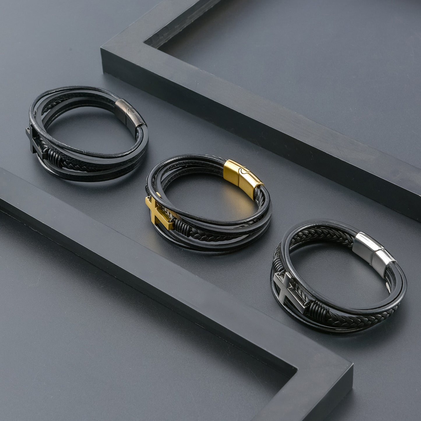 pulseira de couro personalizada