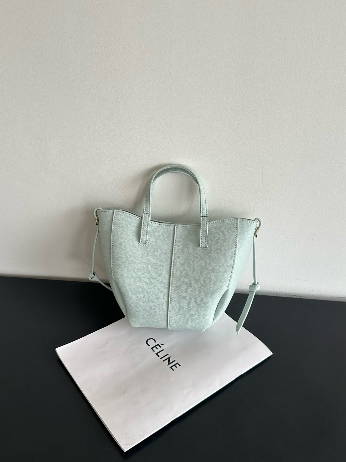 Bolsa de ombro em couro genuíno versátil bolsa de estilo único