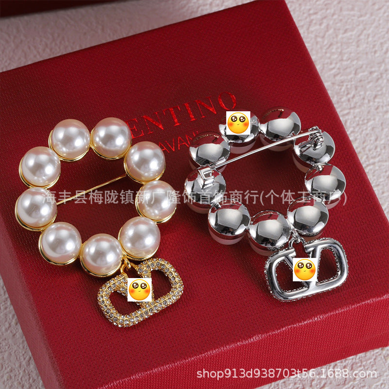 Broche Valencia com decote em V