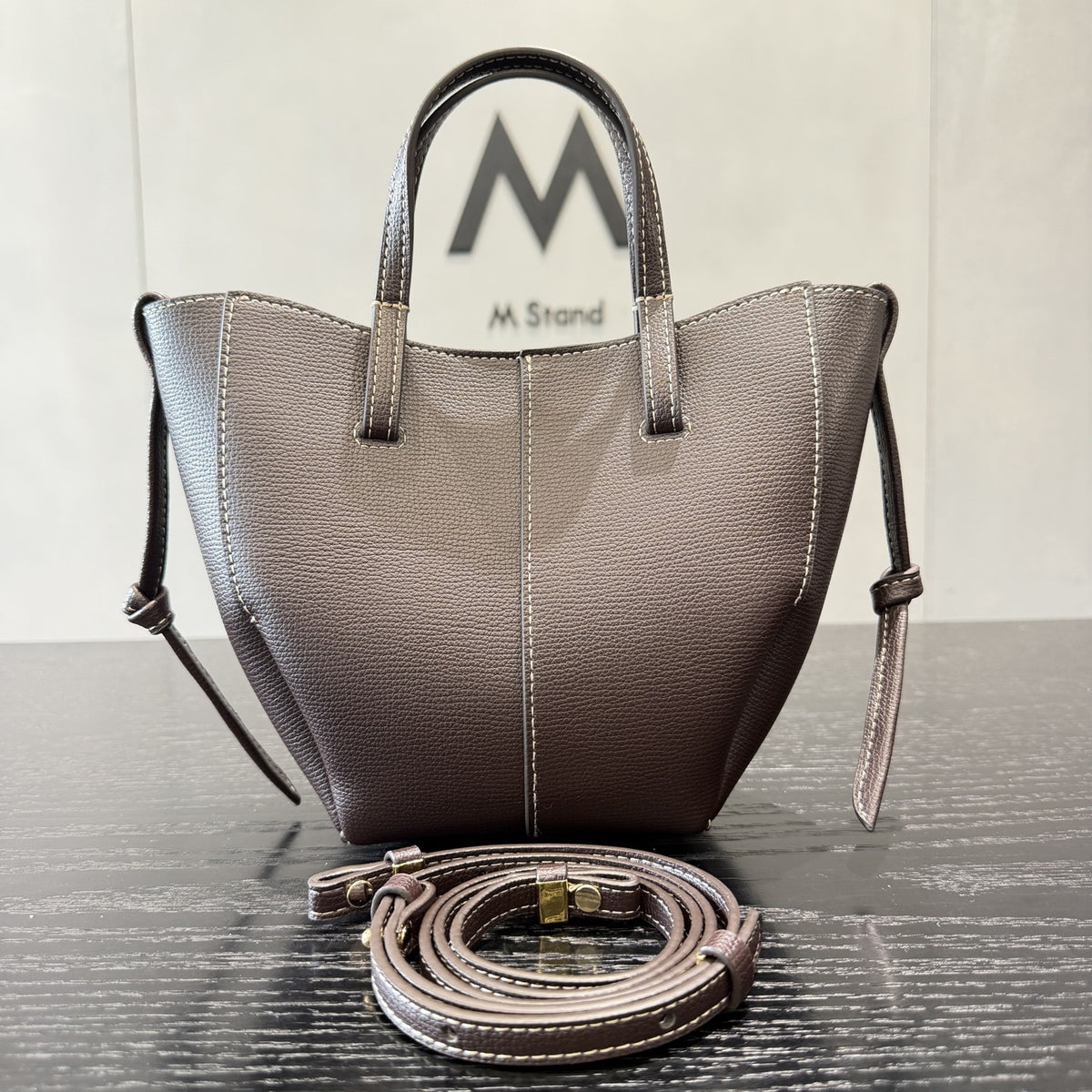  Bolsa de ombro em couro genuíno versátil bolsa de estilo único
